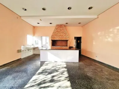 Conjunto Comercial / Sala para alugar, 178m² no Vila Queiroz, Limeira
