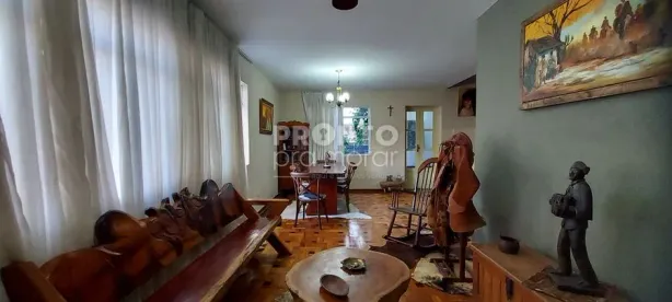 Casa com 4 Quartos à venda, 242m² no Aflitos, Recife