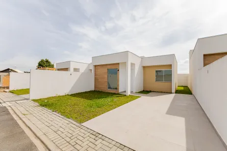 Casa de Condomínio com 3 Quartos à venda, 66m² no Itaqui, Campo Largo