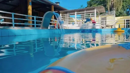 Fazenda / Sítio / Chácara com 2 Quartos para alugar, 1200m² no , Mogi das Cruzes