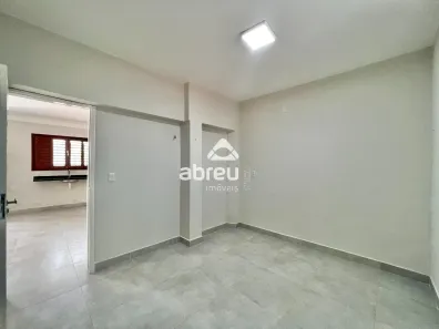 Kitnet com 2 Quartos para alugar, 65m² no Barro Vermelho, Natal