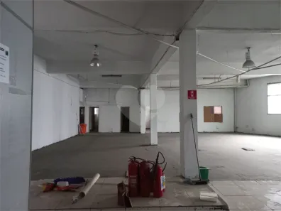 Prédio Inteiro para alugar, 750m² no Jaguaré, São Paulo