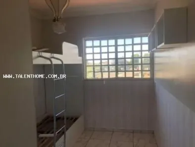 Casa com 3 Quartos à venda, 125m² no Brasília, Londrina