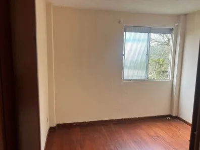 Apartamento com 2 Quartos para alugar, 60m² no Castelanea, Petrópolis