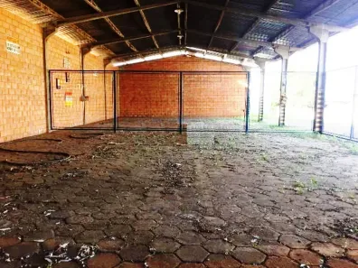 Galpão / Depósito / Armazém à venda, 1764m² no Parque São Jorge, Marília