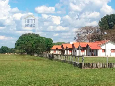 Fazenda / Sítio / Chácara à venda, 406000000m² no Zona Rural, Pium
