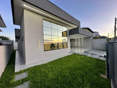 Casa de Condomínio com 4 Quartos à venda, 400m² no Região dos Lagos, Brasília