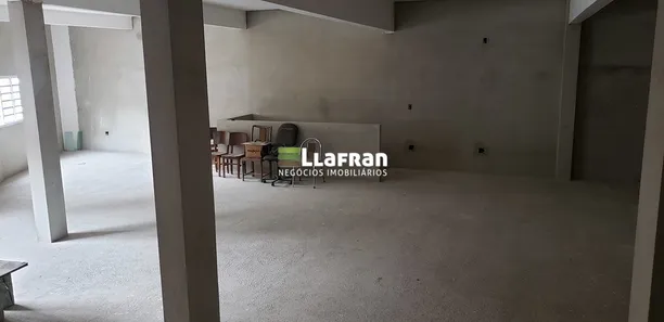 Galpão / Depósito / Armazém para alugar, 280m² no Jardim Maria Rosa, Taboão da Serra