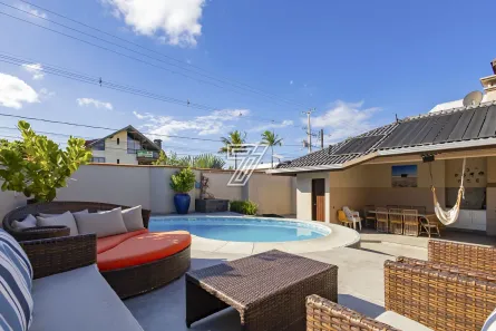 Casa de Condomínio com 5 Quartos à venda, 301m² no Atami, Pontal do Paraná