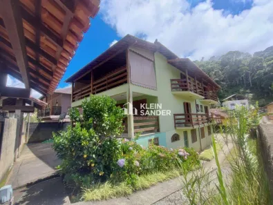 Fazenda / Sítio / Chácara com 8 Quartos à venda, 412m² no Mury, Nova Friburgo