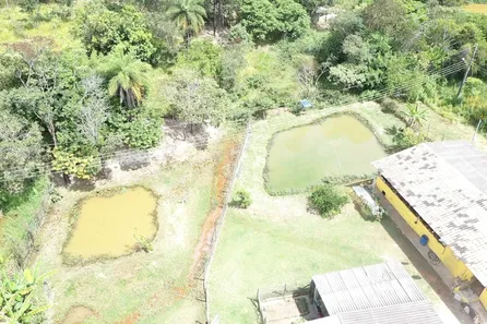 Fazenda / Sítio / Chácara com 3 Quartos à venda, 180m² no Vale das Esmeraldas 3 (Melo Viana), Esmeraldas