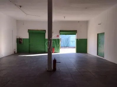 Loja / Salão / Ponto Comercial à venda, 684m² no Vila Xavier (Vila Xavier), Araraquara