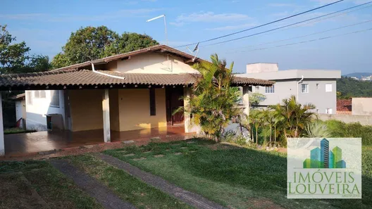 Fazenda / Sítio / Chácara com 3 Quartos à venda, 163m² no Residencial Aziz Louveira, Louveira