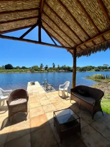 Fazenda / Sítio / Chácara com 6 Quartos à venda, 400m² no , Beberibe