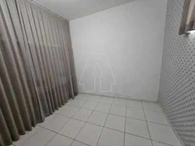 Sobrado com 4 Quartos para alugar, 224m² no São Vicente, Araçatuba