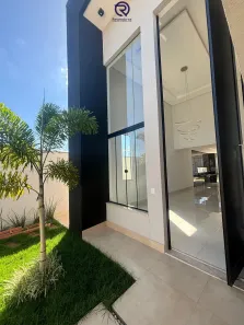 Casa com 3 Quartos à venda, 177m² no Setor Cristina II, Trindade