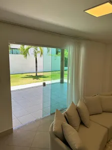 Casa com 4 Quartos para alugar, 600m² no Busca Vida (Abrantes), Camaçari