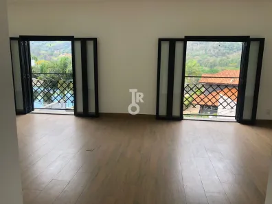 Casa de Condomínio com 3 Quartos à venda, 399m² no Centro, Louveira