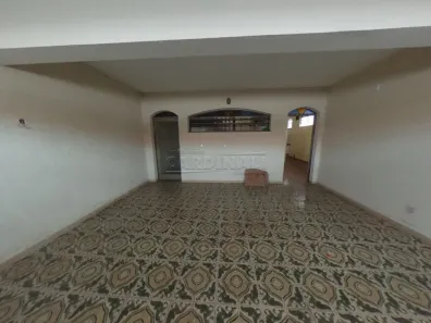 Conjunto Comercial / Sala com 3 Quartos para alugar, 470m² no Centreville, São Carlos