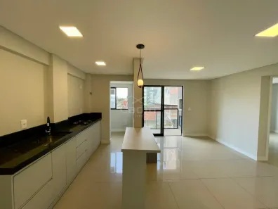 Apartamento com 2 Quartos para alugar, 62m² no Gravatá, Navegantes