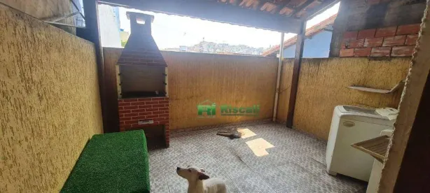 Sobrado com 2 Quartos à venda, 80m² no Jardim Guaciara, Taboão da Serra