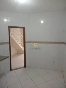Casa com 2 Quartos para alugar, 74m² no Jardim Bela Vista, Rio das Ostras