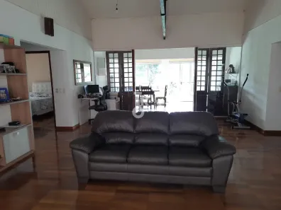 Fazenda / Sítio / Chácara com 3 Quartos à venda, 311m² no Chácaras do Guacuri, Itupeva