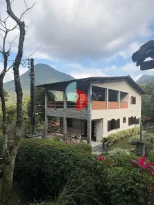 Casa de Condomínio com 4 Quartos à venda, 204m² no Caneca Fina, Guapimirim
