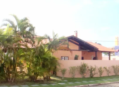 Casa com 4 Quartos para alugar, 180m² no Atami, Pontal do Paraná