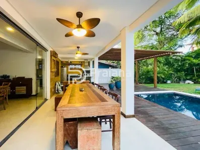 Casa de Condomínio com 6 Quartos para venda ou aluguel, 256m² no , Mata de São João