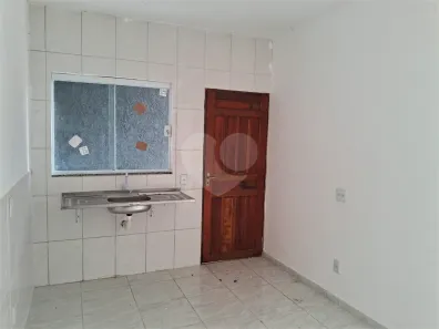 Casa de Vila com 2 Quartos à venda, 73m² no Vila São Paulo, Mogi das Cruzes