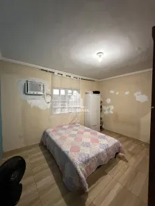 Sobrado com 3 Quartos à venda, 90m² no Areia Branca, Belford Roxo