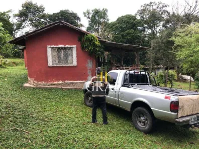 Fazenda / Sítio / Chácara com 3 Quartos à venda, 2400m² no Curucutu, São Bernardo do Campo