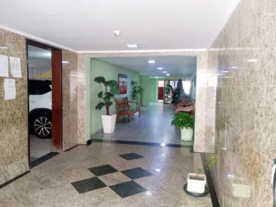Apartamento com 2 Quartos para alugar, 75m² no Centro, São Gonçalo