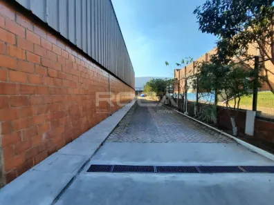 Galpão / Depósito / Armazém para venda ou aluguel, 1000m² no CEAT, São Carlos