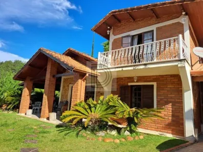 Casa de Condomínio com 3 Quartos à venda, 300m² no Jardim dos Ipês, Embu das Artes