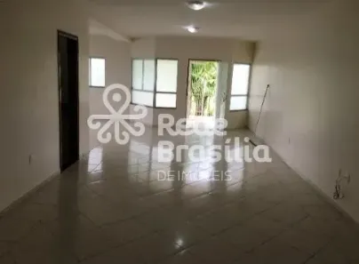 Casa de Condomínio com 3 Quartos para alugar, 250m² no Park Way, Brasília