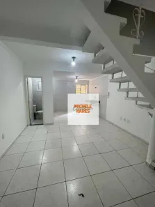 Sobrado com 2 Quartos para alugar, 75m² no Canto do Forte, Praia Grande