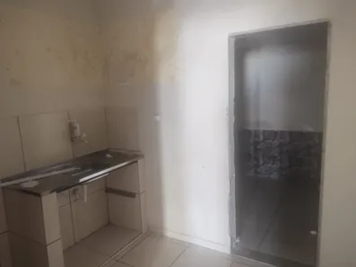 Loja / Salão / Ponto Comercial à venda, 90m² no Chatuba, Mesquita
