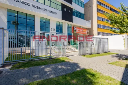 Conjunto Comercial / Sala para alugar, 44m² no Cristo Rei, Curitiba