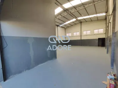 Galpão / Depósito / Armazém para alugar, 270m² no Distrito Industrial do Lageado, Salto