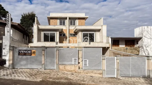 Sobrado com 3 Quartos à venda, 218m² no Ahú, Curitiba