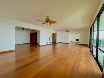 Apartamento com 4 Quartos para alugar, 250m² no Santo Amaro, São Paulo