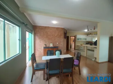 Sobrado com 3 Quartos à venda, 296m² no Parque Vivaldi Leite Ribeiro, Poços de Caldas