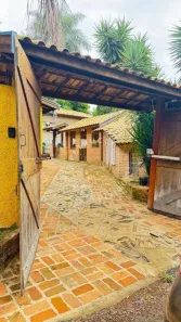 Fazenda / Sítio / Chácara com 8 Quartos para venda ou aluguel, 1200m² no Bonfim, Paulínia
