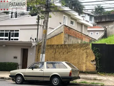 Terreno / Lote / Condomínio para venda ou aluguel, 676m² no Jardim Guedala, São Paulo