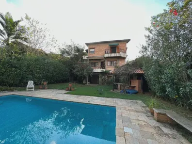 Casa com 4 Quartos para alugar, 350m² no Jardim do Golf I, Jandira