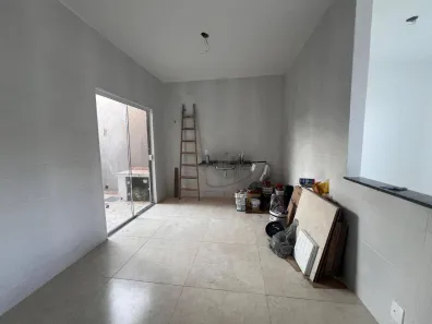 Casa de Condomínio com 2 Quartos à venda, 70m² no Varjão, Pinheiral