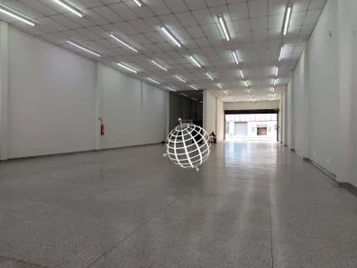 Prédio Inteiro para alugar, 1074m² no Centro, Atibaia
