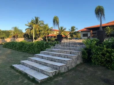 Fazenda / Sítio / Chácara com 12 Quartos à venda, 200m² no Uruaú, Beberibe